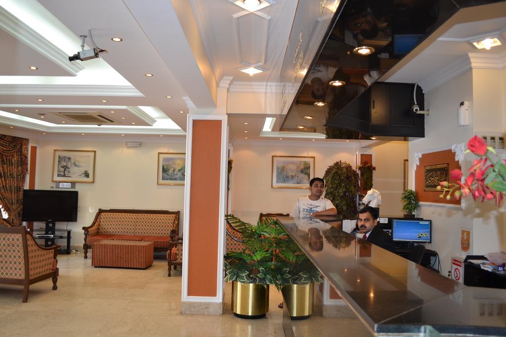 Tara Hotel Llc Дубай Экстерьер фото