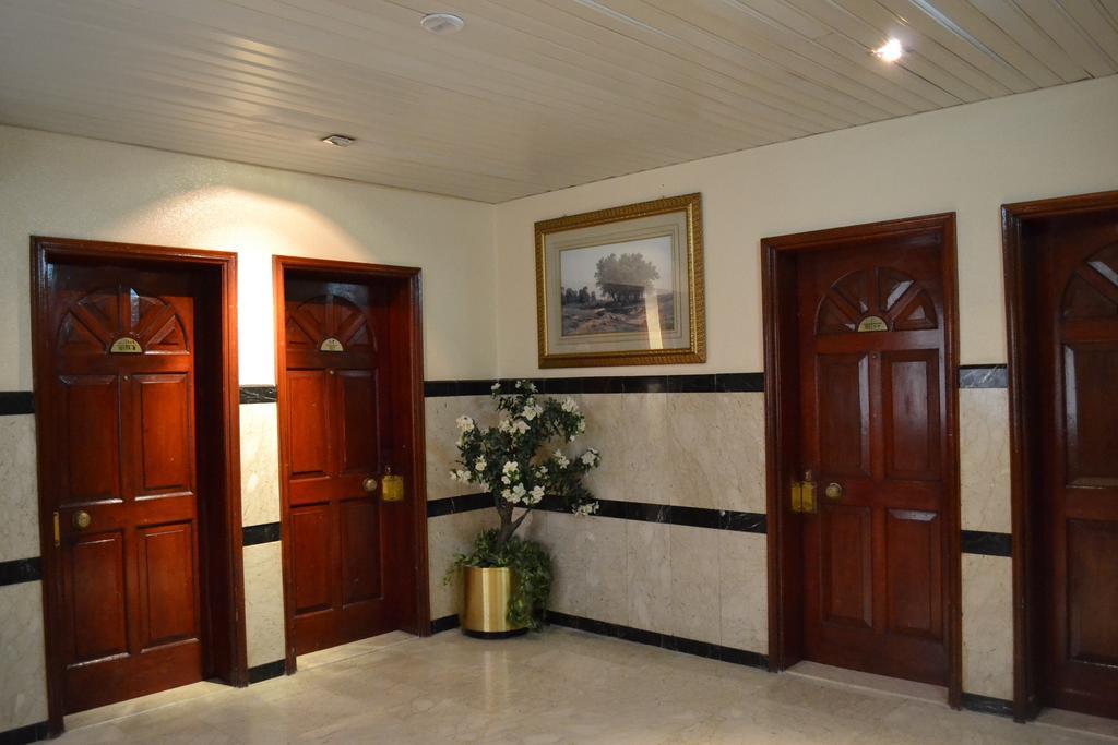 Tara Hotel Llc Дубай Экстерьер фото